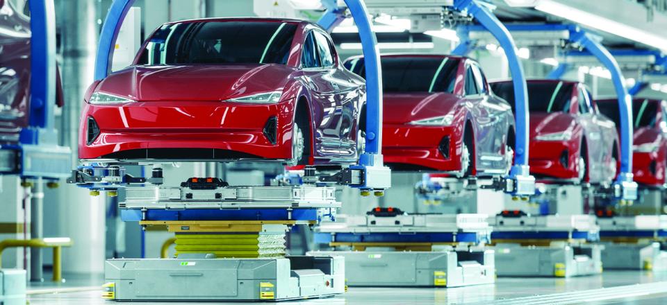 Integrated solutions for Heavy Load AGVs 
